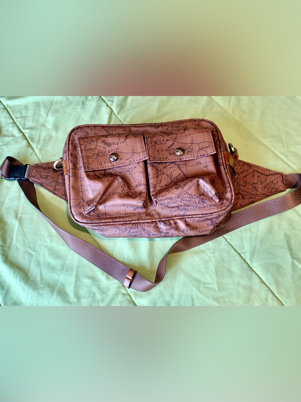 Patricia Nash fannypack bag. Like new - Picture 3 of 14